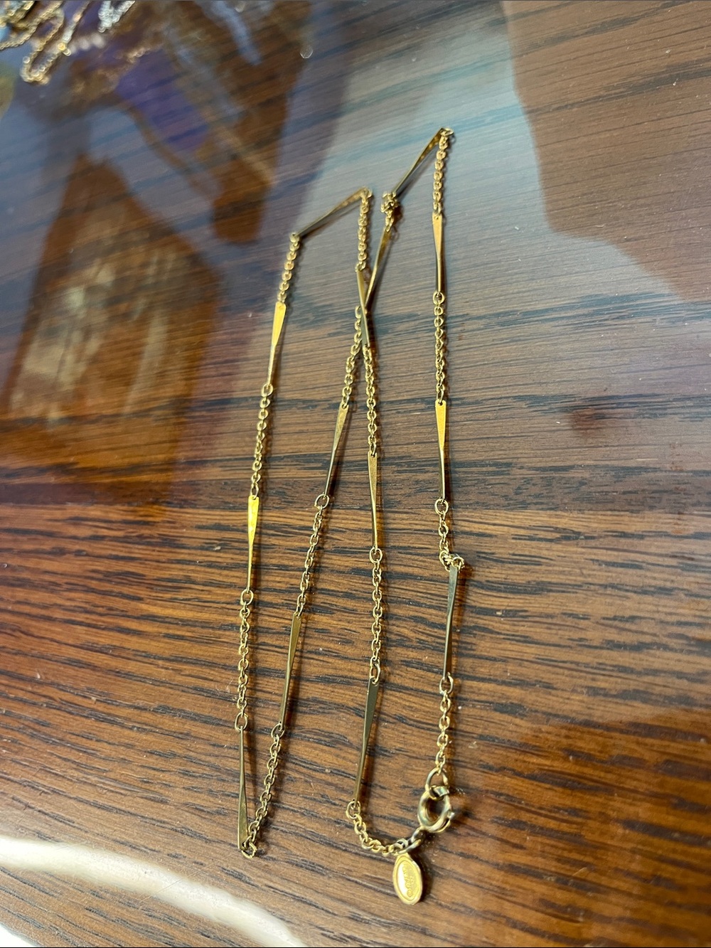 Vintage Goldtone AVON necklace